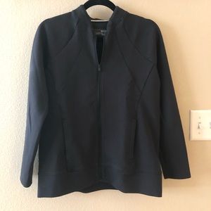 Under Armour Women’s Golf LayerJacket